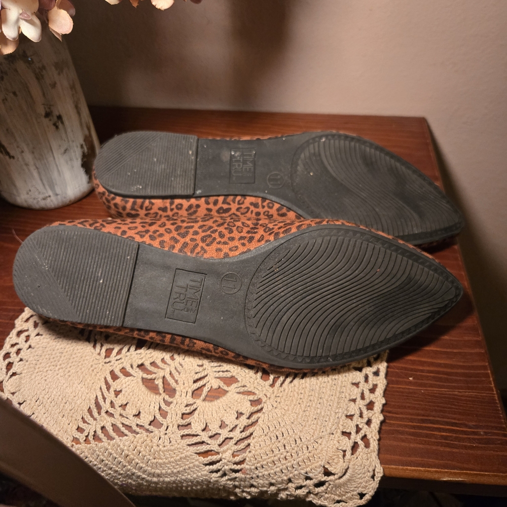 Time and Tru Leopard Print Flats - Picture 7 of 7